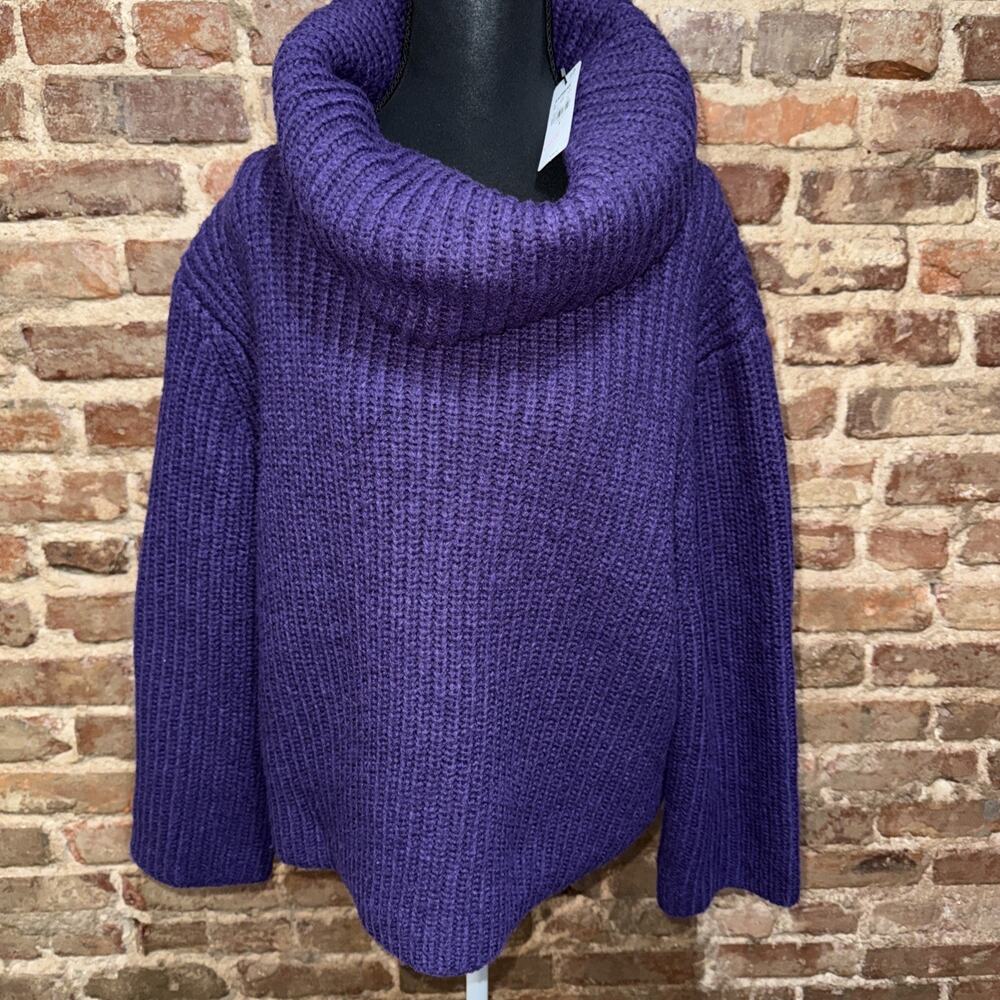 Express Women’s Chunky Knit Purple Oversized Cowlneck Sz M Sweater New W/Tags